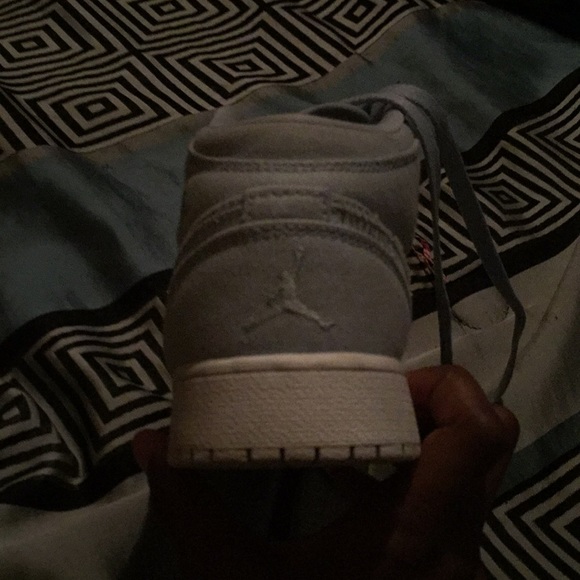 Jordan 1 Decon Easter mid - Picture 3 of 3